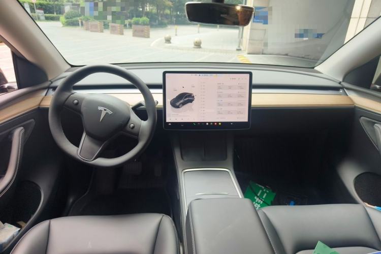 Used Tesla Model Y 2022 Revised Version Rear-Wheel Drive Center Console