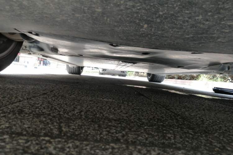 Used Tesla Model Y 2022 Rear-Wheel-Drive Version Chassis Front