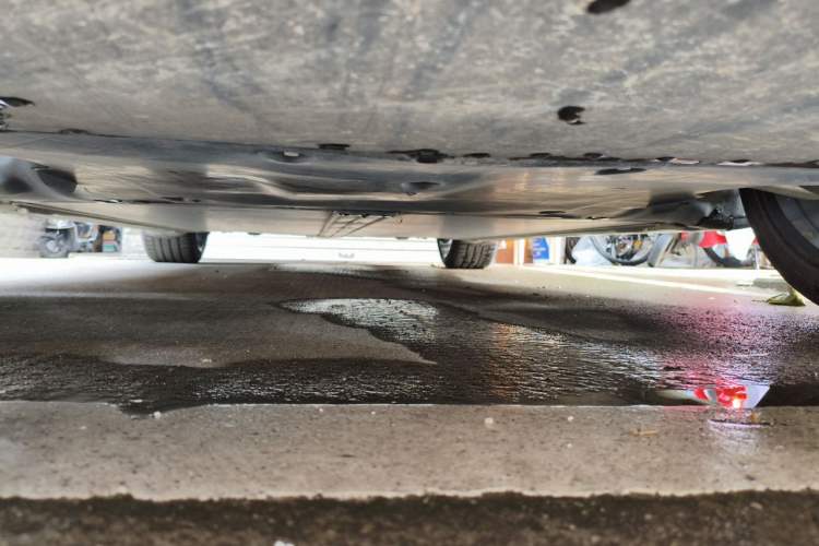 Used Tesla Model Y 2022 Rear-Wheel-Drive Version Chassis Front