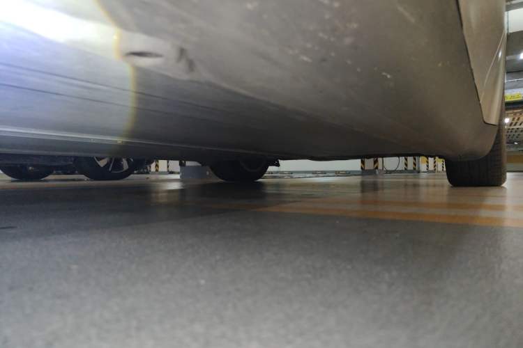 Used Tesla Model Y 2022 Rear-Wheel-Drive Version Chassis Front Left