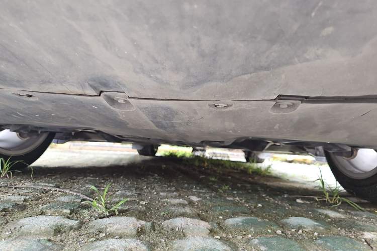 Used Tesla Model Y 2022 Revised Version Rear-Wheel Drive Chassis Rear