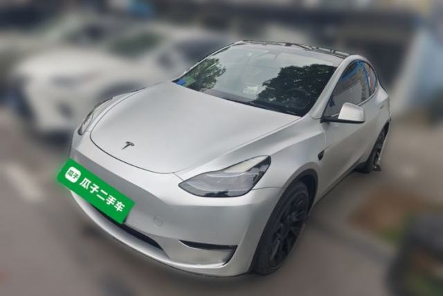 Used Tesla Model Y 2022 Long-Range All-Wheel-Drive Version