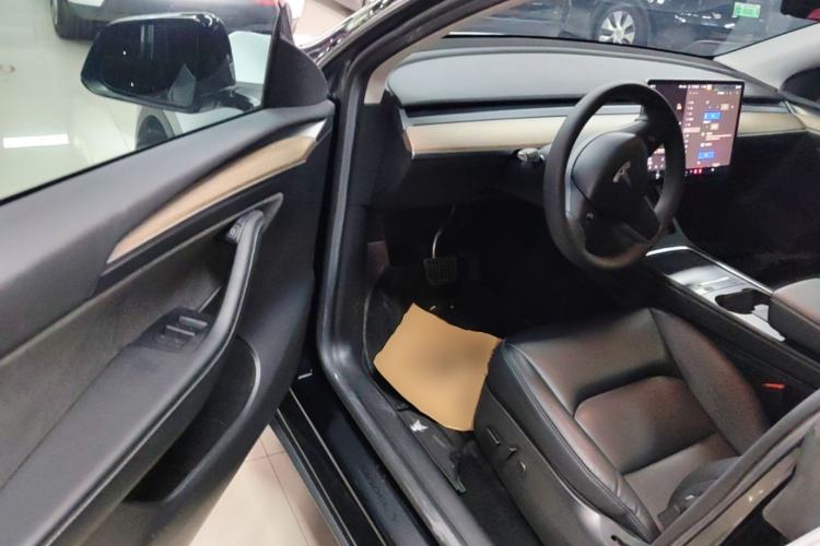 Used Tesla Model Y 2022 Revised Version Rear-Wheel Drive Driver Seat