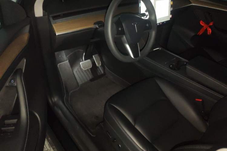 Used Tesla Model Y 2022 Revised Version Rear-Wheel Drive Driver Seat