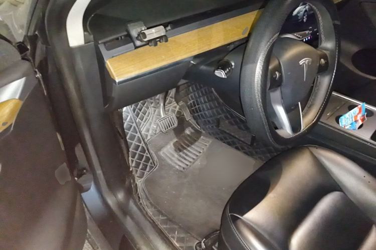 Used Tesla Model Y 2022 Revised Version Rear-Wheel Drive Driver Seat