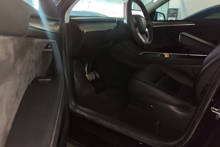 Used Tesla Model Y 2022 Revised Version Rear-Wheel Drive Driver Seat
