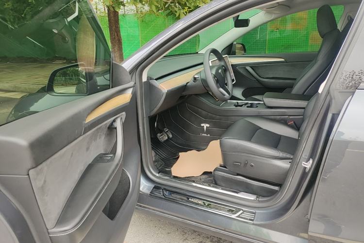 Used Tesla Model Y 2022 Revised Version Rear-Wheel Drive Driver Seat