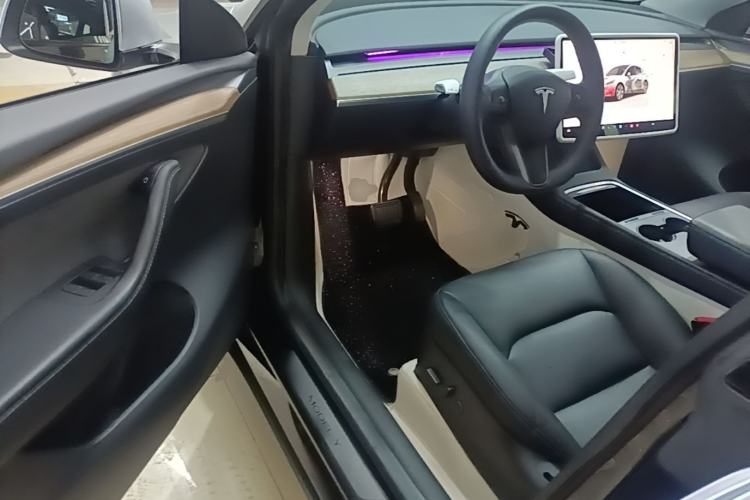 Used Tesla Model Y 2022 Rear-Wheel-Drive Version Driver Seat
