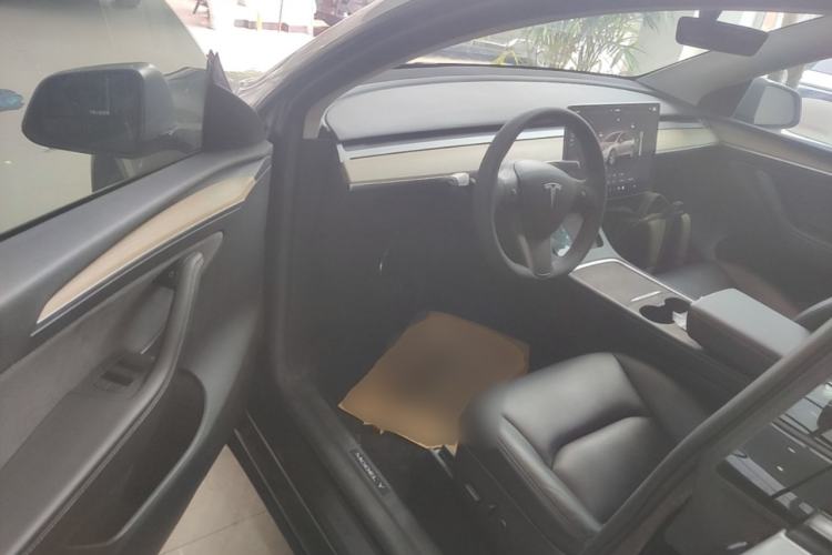 Used Tesla Model Y 2022 Revised Version Rear-Wheel Drive Driver Seat