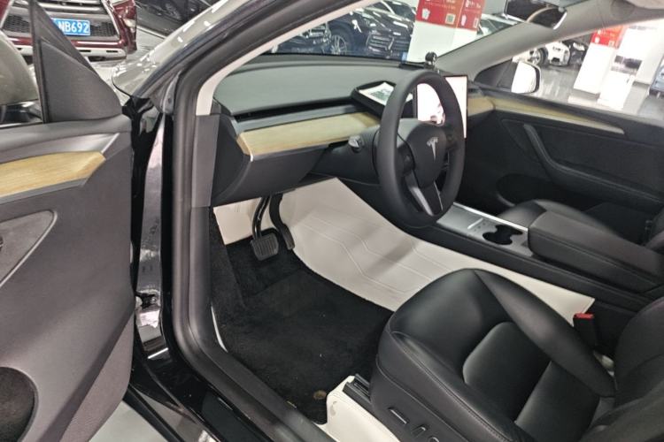 Used Tesla Model Y 2022 Revised Version Rear-Wheel Drive Driver Seat