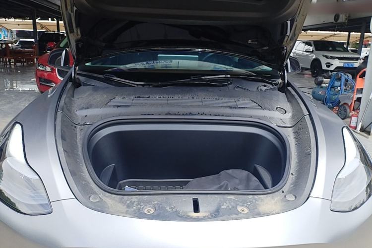 Used Tesla Model Y 2022 Rear-Wheel-Drive Version Engine Bay