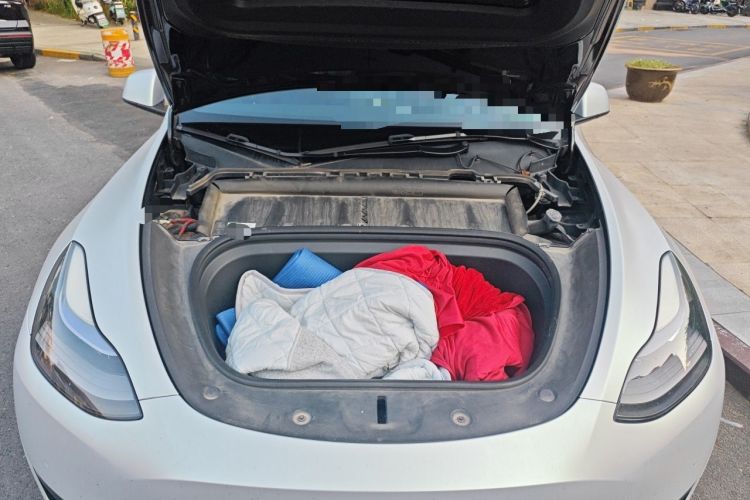 Used Tesla Model Y 2022 Rear-Wheel-Drive Version Engine Bay