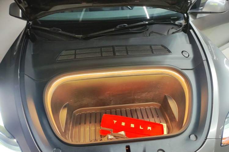 Used Tesla Model Y 2022 Long-Range All-Wheel-Drive Version Engine Bay