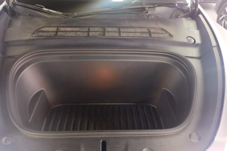 Used Tesla Model Y 2022 Revised Version Rear-Wheel Drive Engine Bay