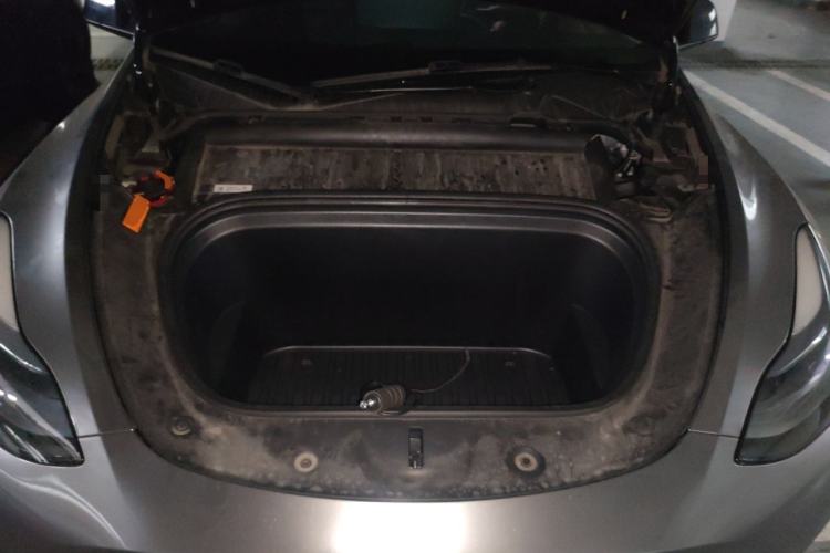 Used Tesla Model Y 2022 Rear-Wheel-Drive Version Engine Bay