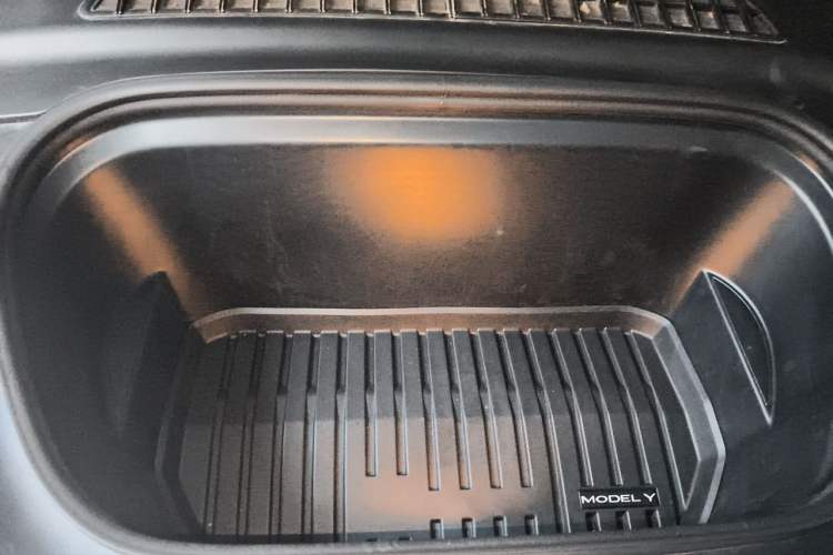 Used Tesla Model Y 2022 Revised Version Rear-Wheel Drive Engine Bay