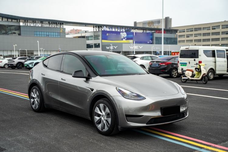 Used Tesla Model Y 2022 Rear-Wheel-Drive Version Exterior 1