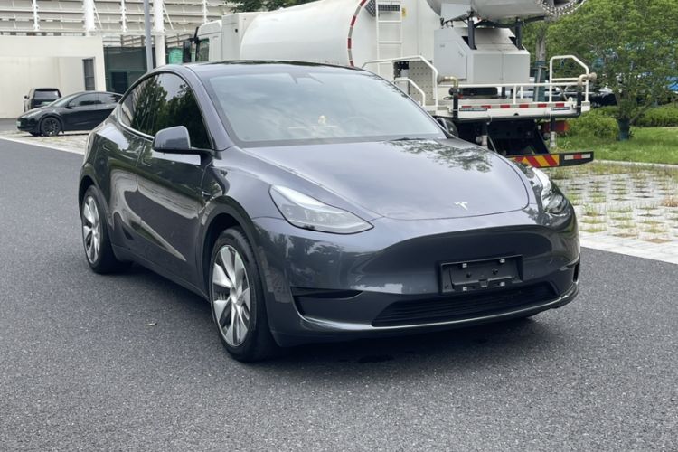 Used Tesla Model Y 2022 Revised Version Rear-Wheel Drive Exterior 2