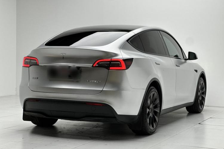 Used Tesla Model Y 2022 Rear-Wheel-Drive Version Exterior 2