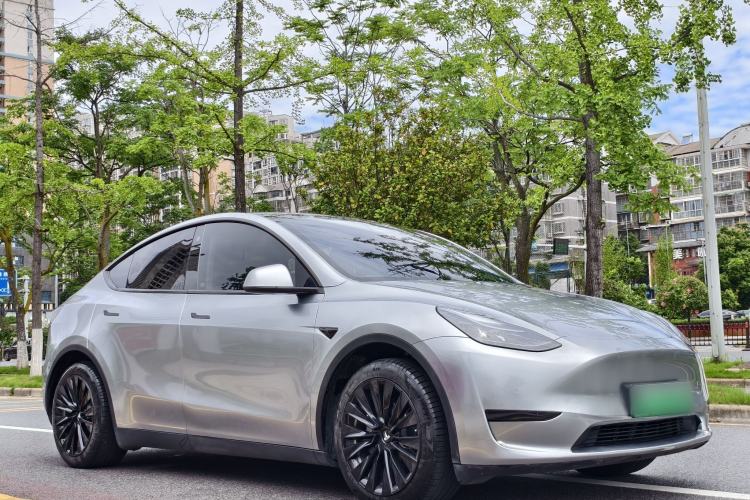 Used Tesla Model Y 2022 Revised Version Rear-Wheel Drive Exterior 2
