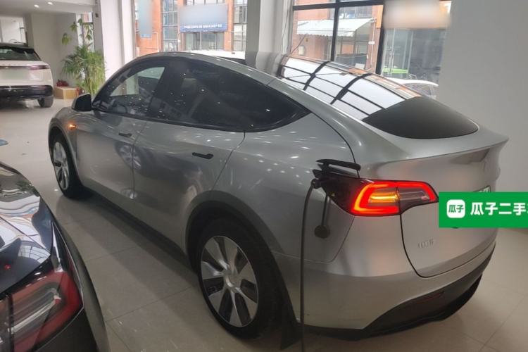Used Tesla Model Y 2022 Revised Version Rear-Wheel Drive Exterior 2