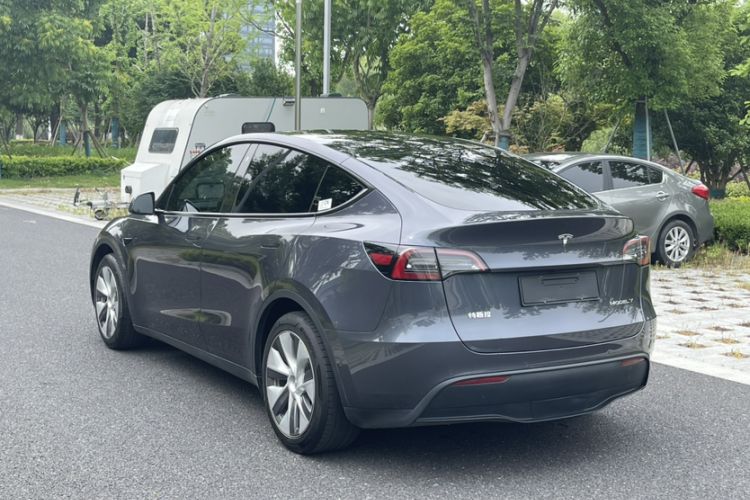 Used Tesla Model Y 2022 Revised Version Rear-Wheel Drive Exterior 3