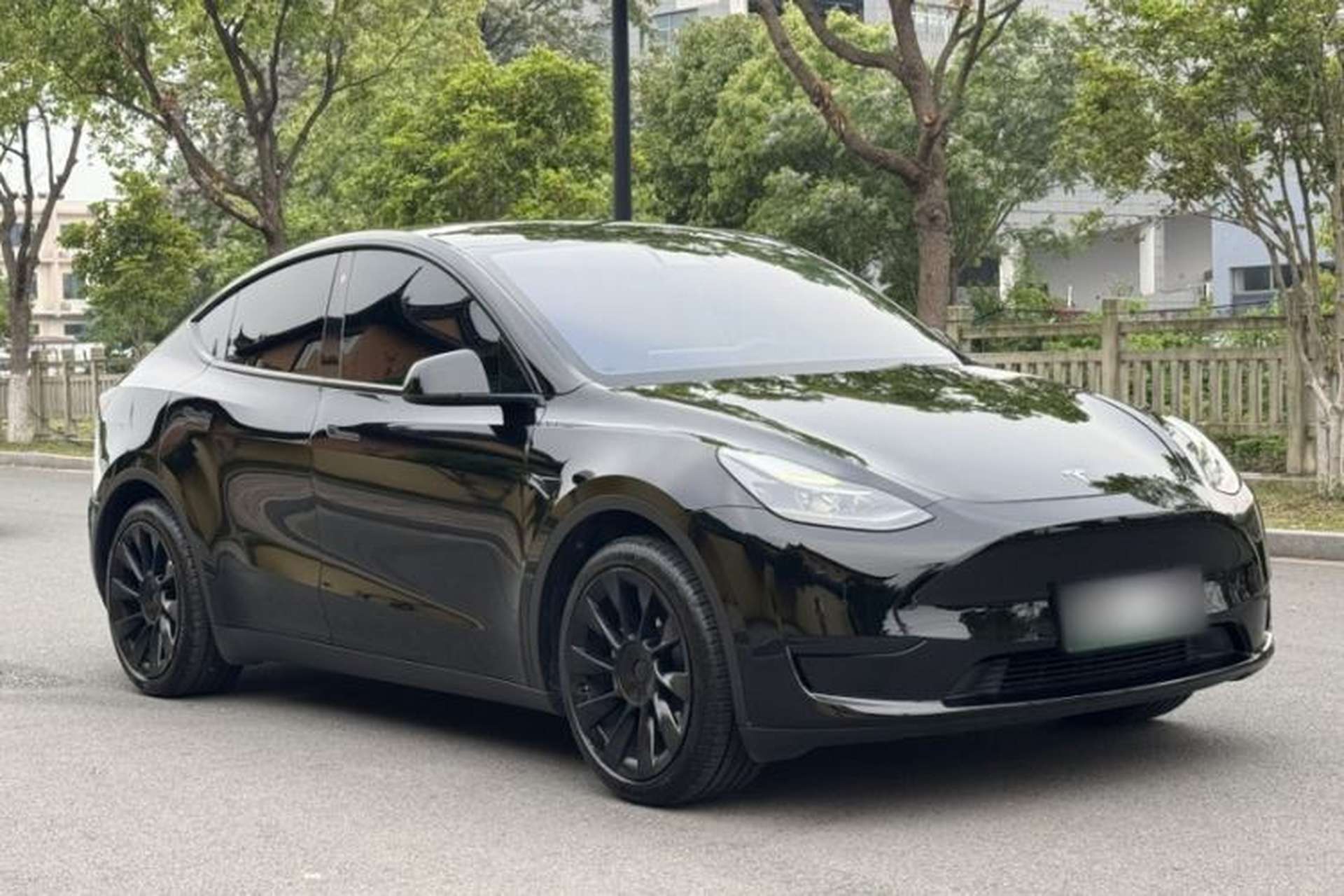 Used Tesla Model Y 2022 Rear-Wheel-Drive Version Exterior 3