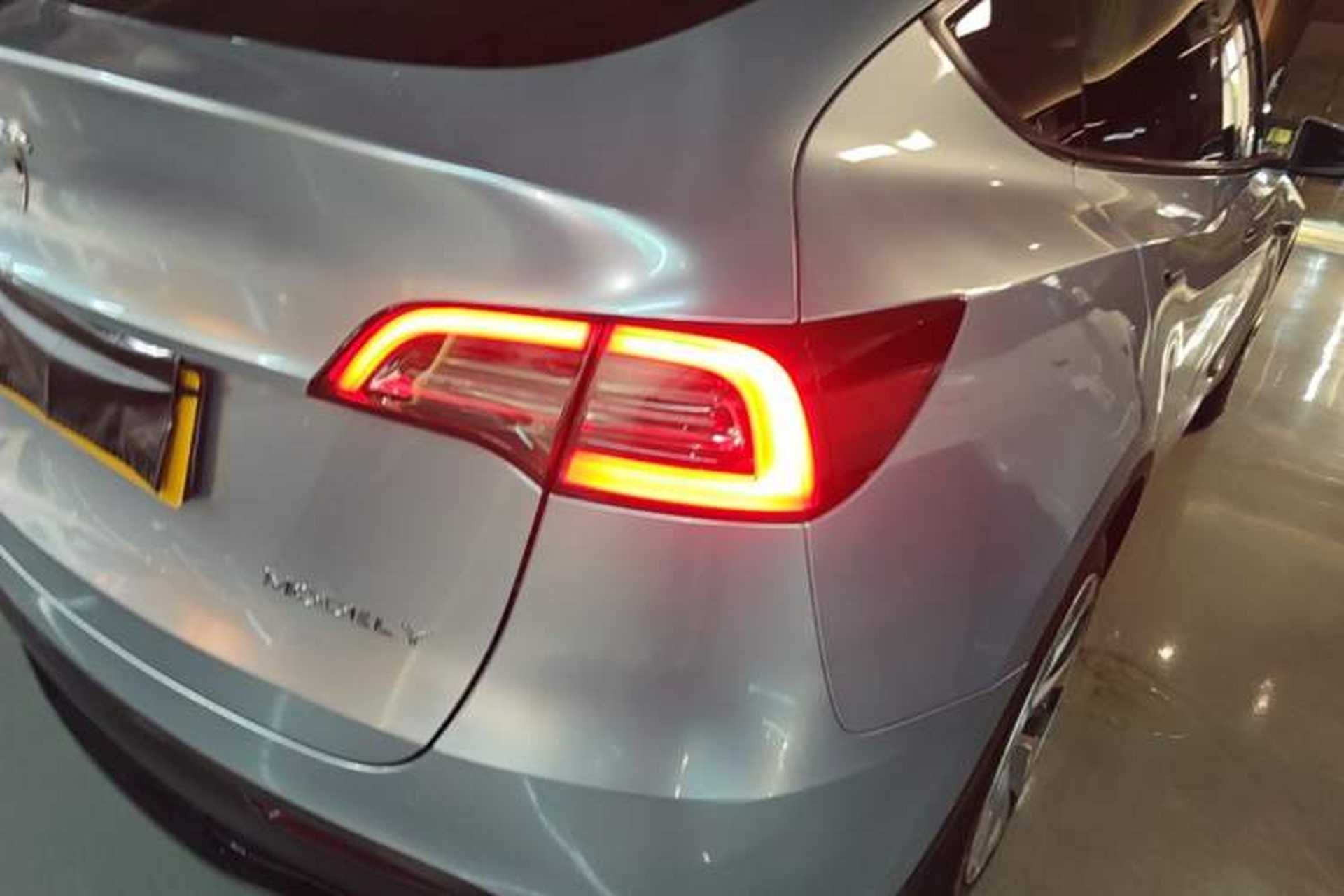 Used Tesla Model Y 2022 Rear-Wheel-Drive Version Exterior 3