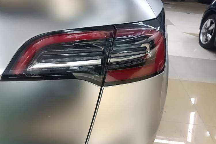 Used Tesla Model Y 2022 Rear-Wheel-Drive Version Exterior 3