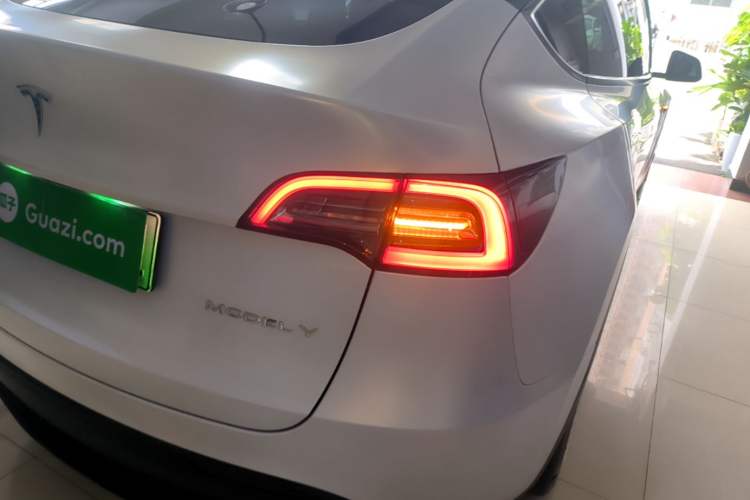 Used Tesla Model Y 2022 Revised Version Rear-Wheel Drive Exterior 3