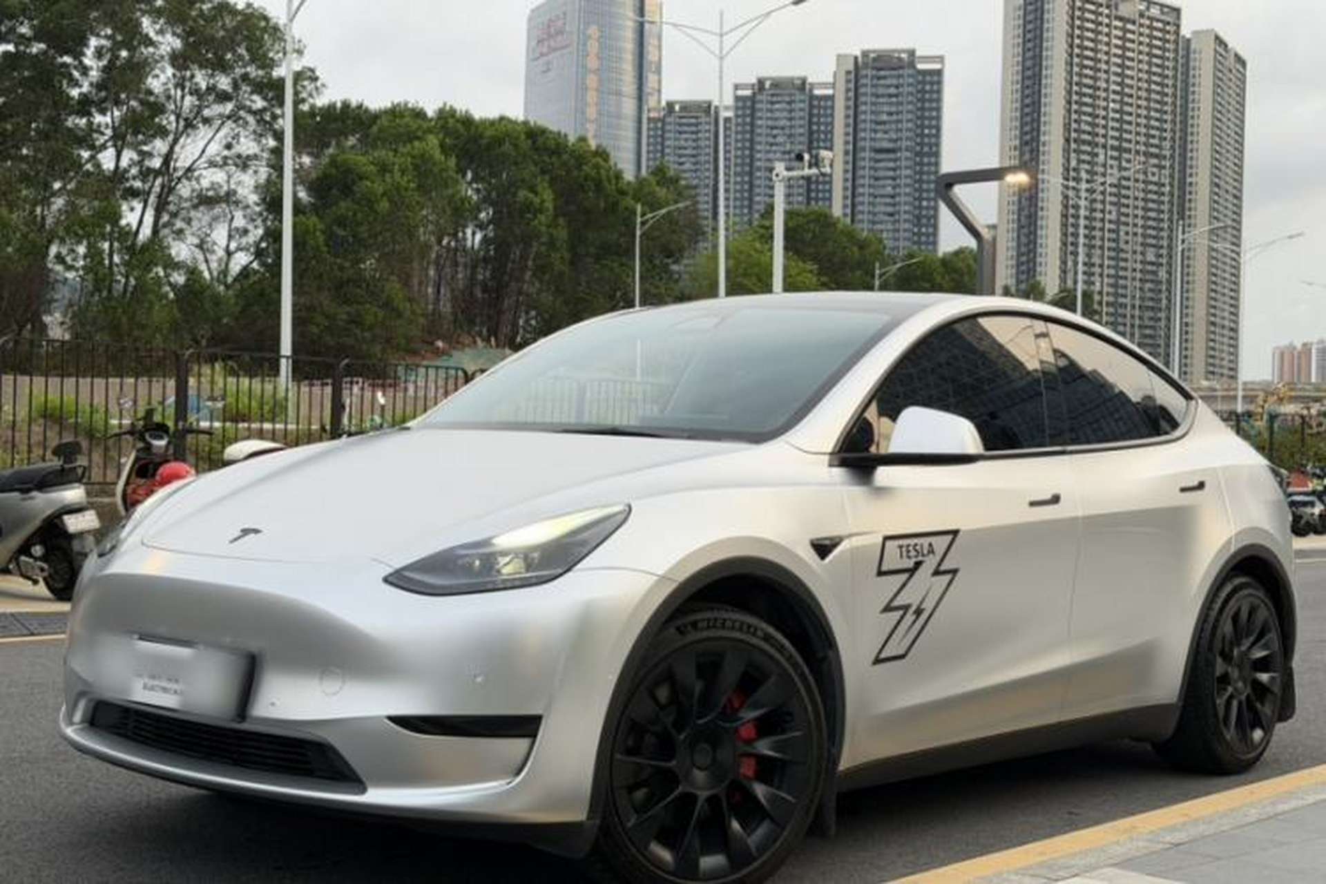 Used Tesla Model Y 2022 Revised Version Rear-Wheel Drive Exterior 4