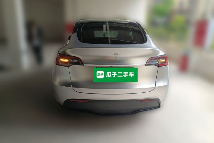 Used Tesla Model Y 2022 Rear-Wheel-Drive Version Exterior 4