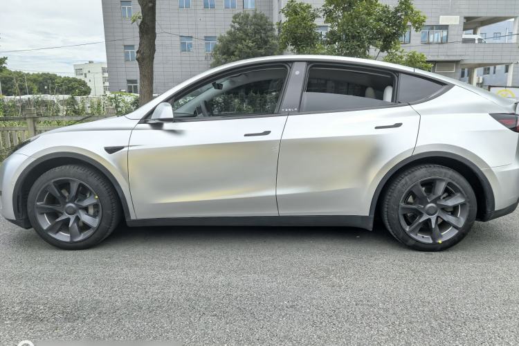 Used Tesla Model Y 2022 Revised Version Rear-Wheel Drive Exterior 4