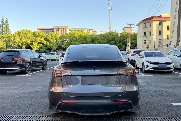 Used Tesla Model Y 2022 Revised Version Rear-Wheel Drive Exterior 4