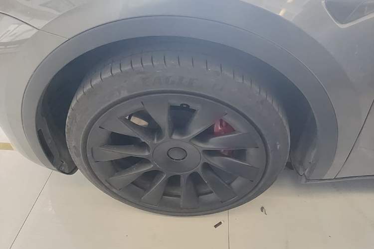 Used Tesla Model Y 2022 Revised Version Rear-Wheel Drive Exterior 4