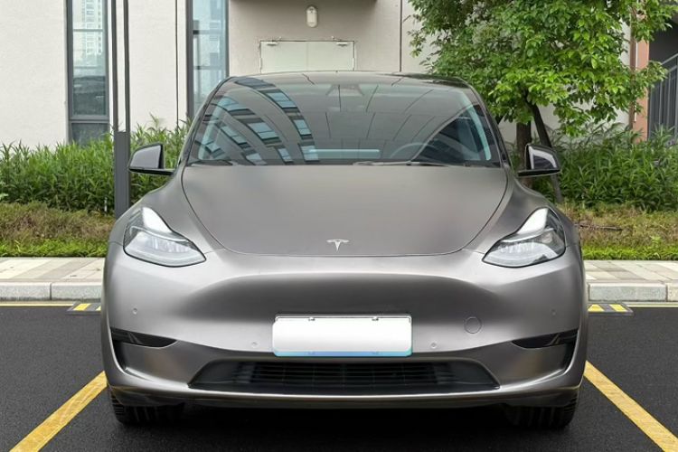 Used Tesla Model Y 2022 Rear-Wheel-Drive Version Exterior 4