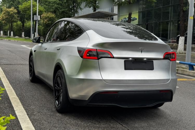 Used Tesla Model Y 2022 Revised Version Rear-Wheel Drive Exterior 8