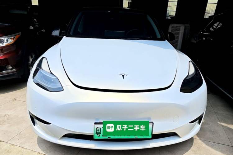 Used Tesla Model Y 2022 Rear-Wheel-Drive Version Front