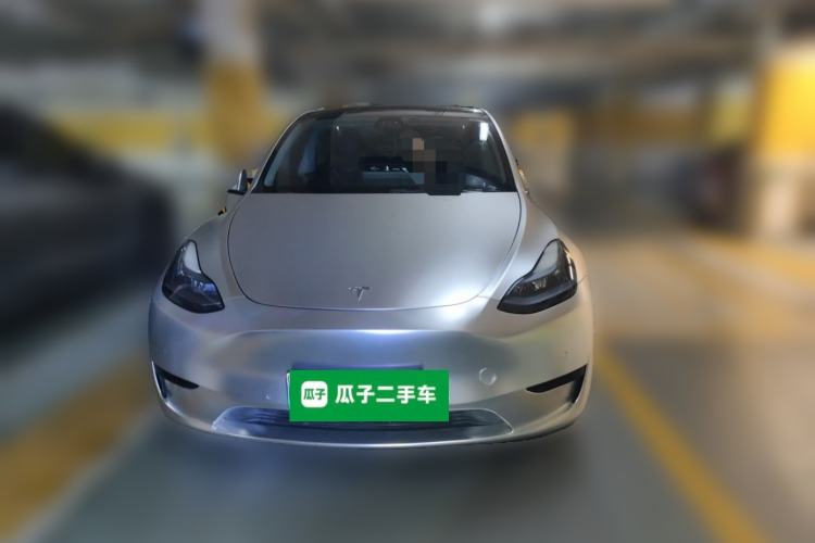 Used Tesla Model Y 2022 Rear-Wheel-Drive Version Front