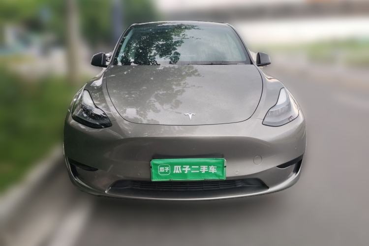 Used Tesla Model Y 2022 Rear-Wheel-Drive Version Front