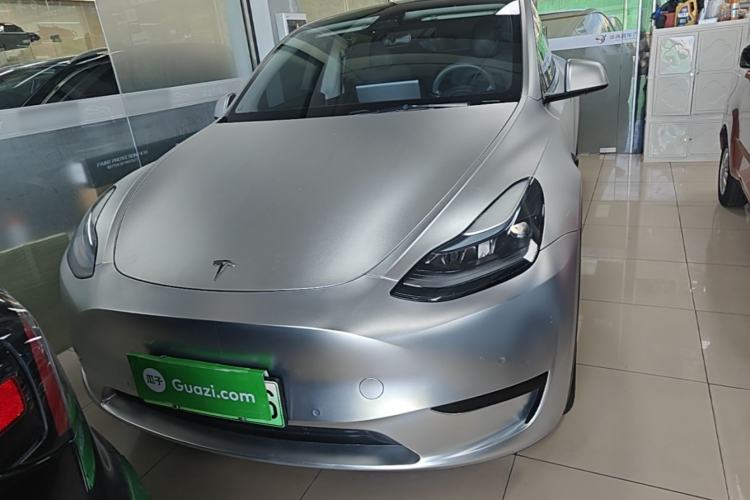 Used Tesla Model Y 2022 Rear-Wheel-Drive Version Front