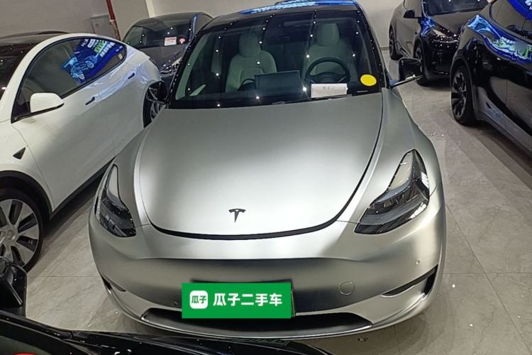Used Tesla Model Y 2022 Rear-Wheel-Drive Version Front