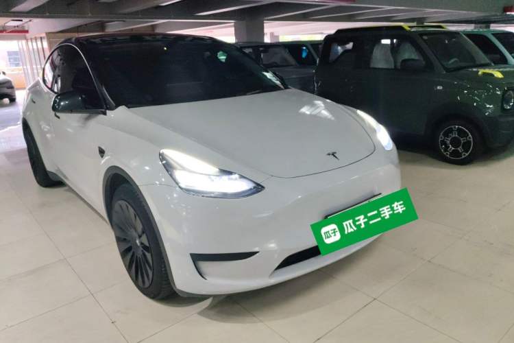 Used Tesla Model Y 2022 Revised Version Rear-Wheel Drive Front Right 45 Deg