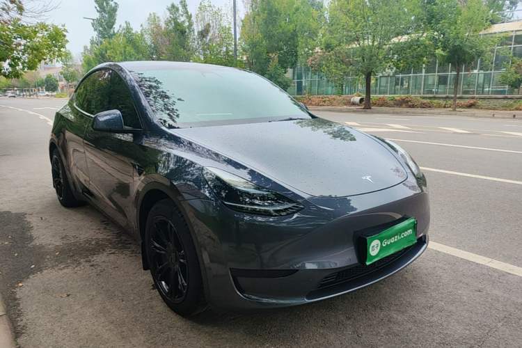 Used Tesla Model Y 2022 Revised Version Rear-Wheel Drive Front Right 45 Deg