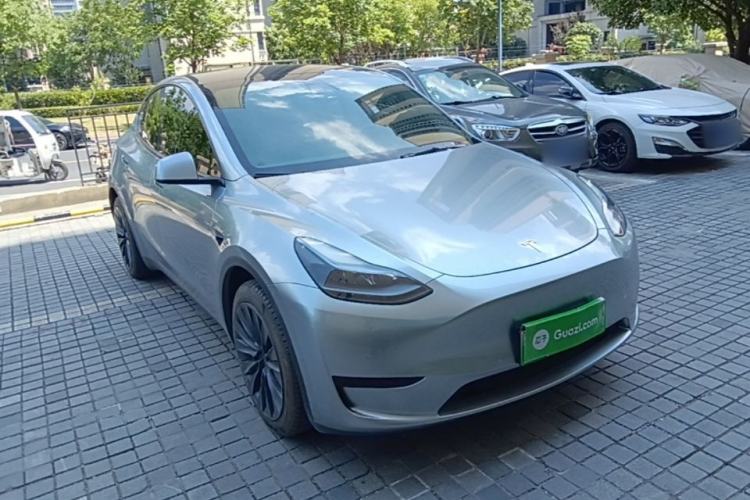 Used Tesla Model Y 2022 Revised Version Rear-Wheel Drive Front Right 45 Deg