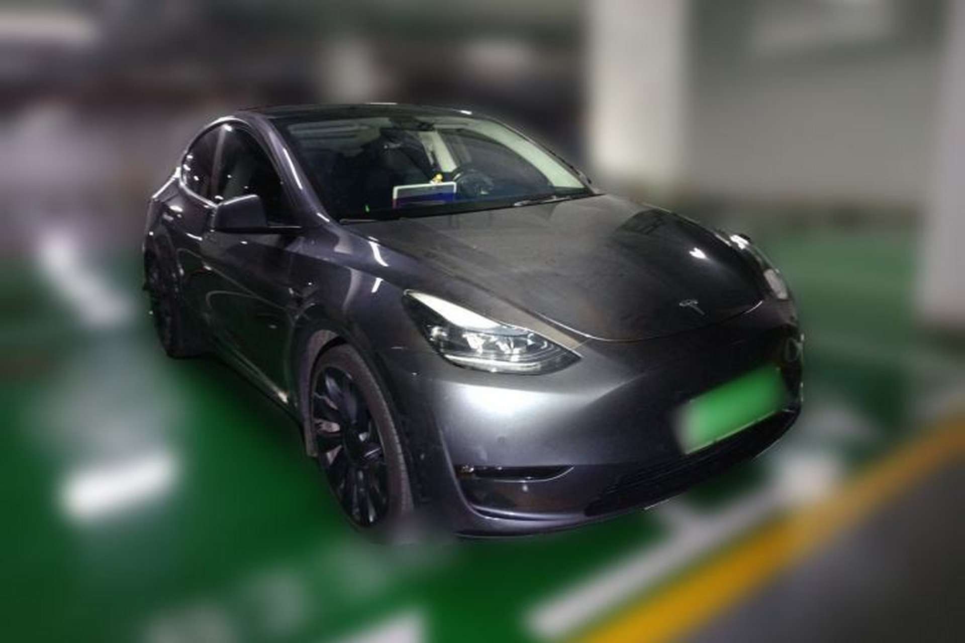 Used Tesla Model Y 2022 Performance High-Performance All-Wheel-Drive Version Front Right 45 Deg