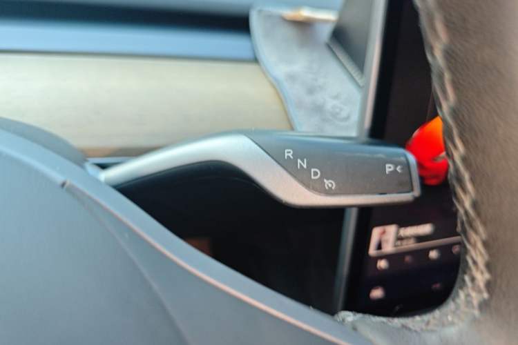 Used Tesla Model Y 2022 Rear-Wheel-Drive Version Gear Lever