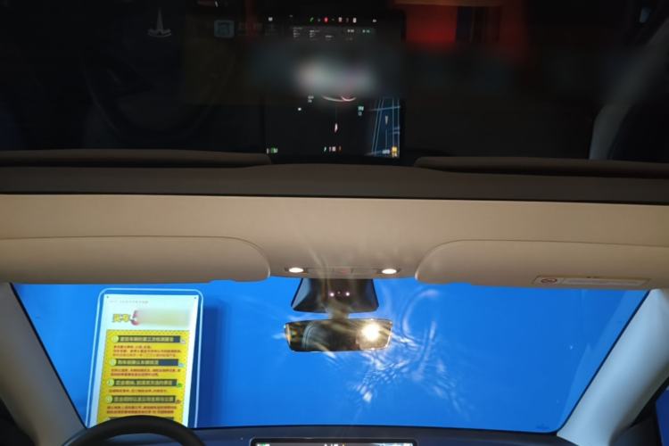 Used Tesla Model Y 2022 Rear-Wheel-Drive Version Headliner