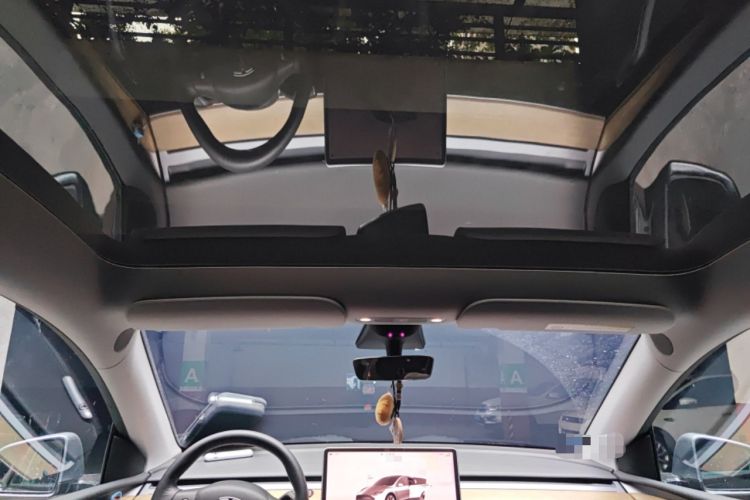Used Tesla Model Y 2022 Revised Version Rear-Wheel Drive Headliner