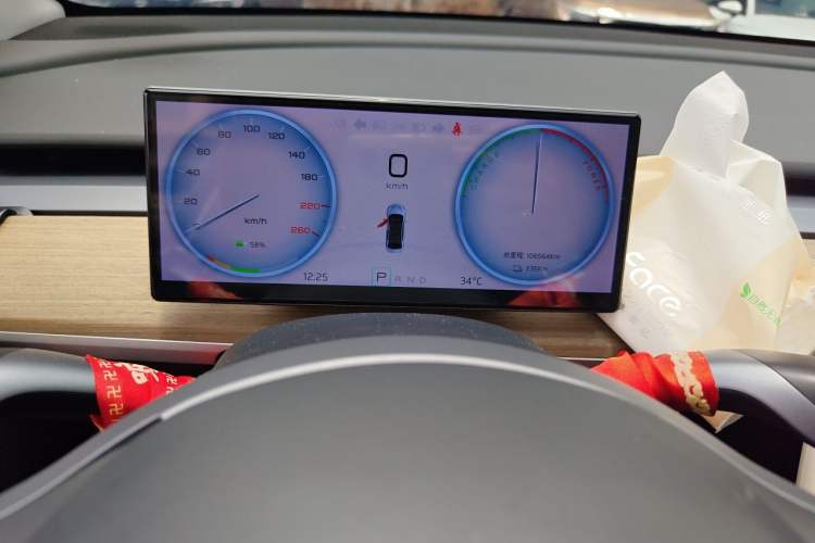 Used Tesla Model Y 2022 Revised Version Rear-Wheel Drive Instrument Cluster